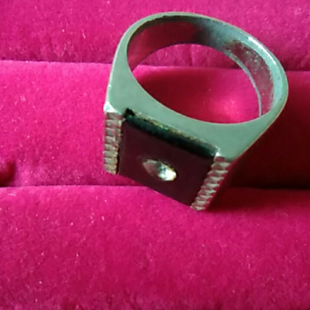 Size 11 vintage ring mens - Picture 4 of 4